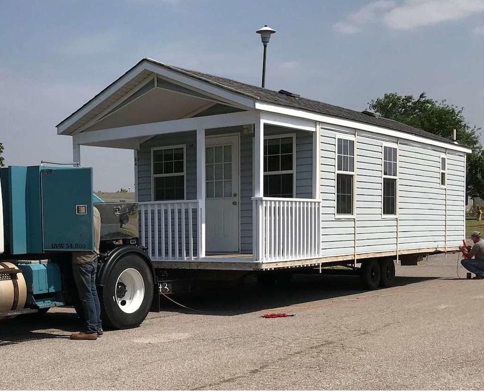tiny-home-mover-2000